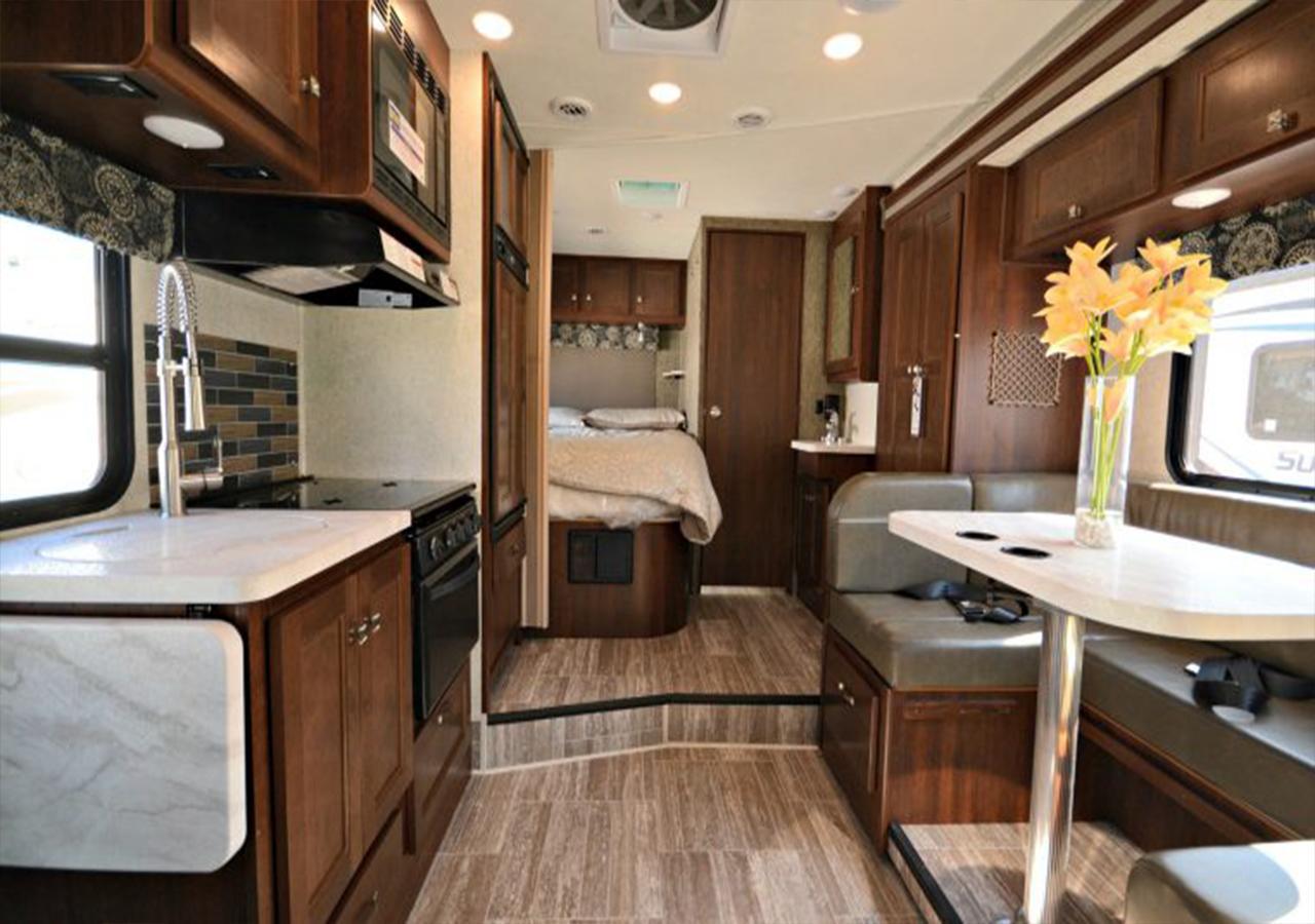 Camping Oman Motorhomes *