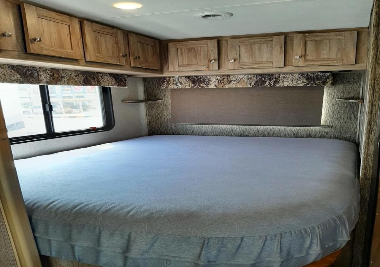 Oman Motorhomes * Masqat